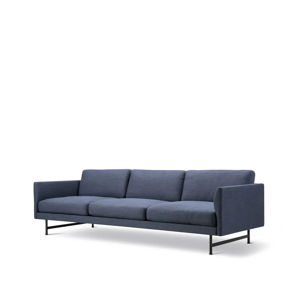 Calmo 5623 sofa, Sunniva 783-black steel Fredericia Furniture