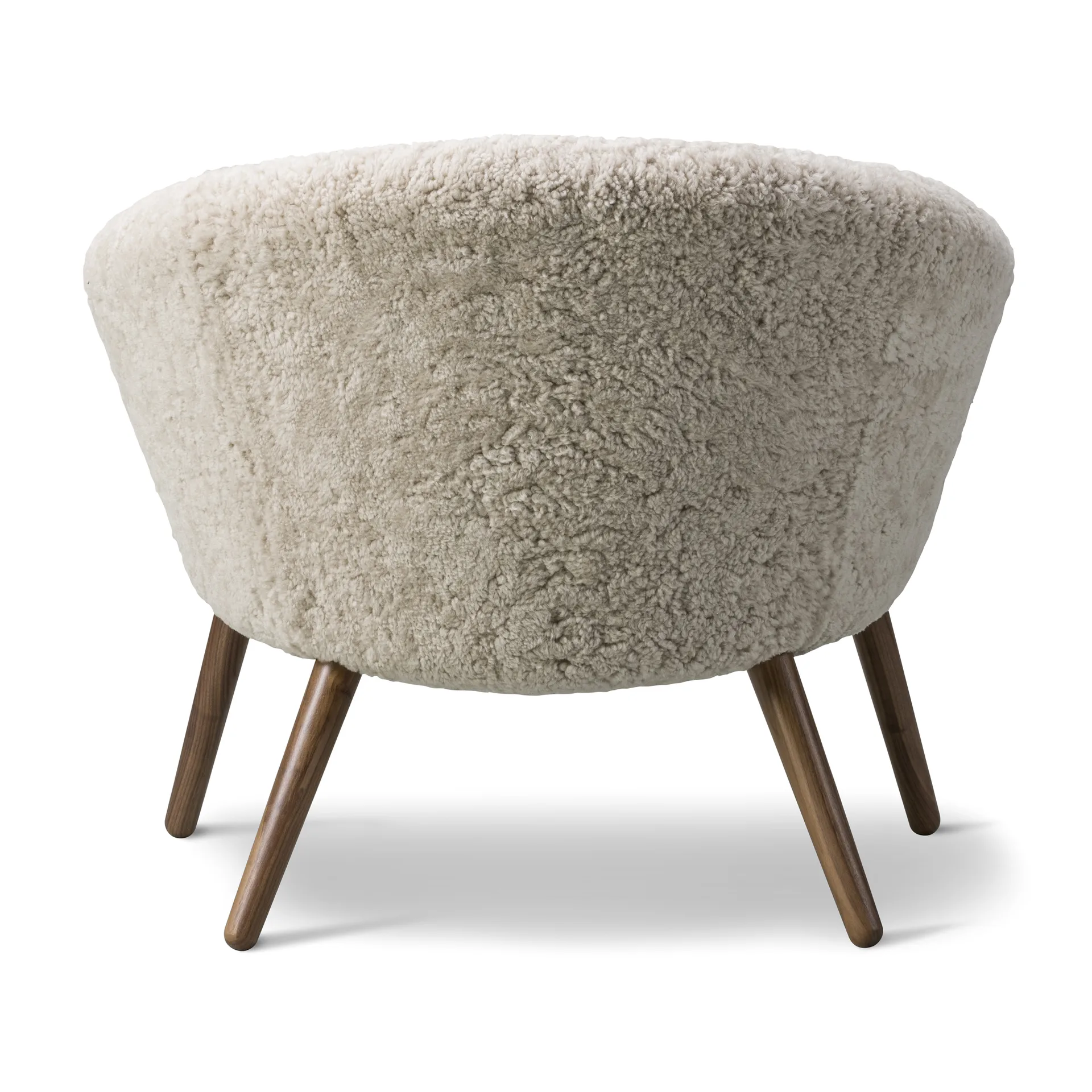 Ditzel lounge armchair sheepskin, Moonlight-walnut Fredericia Furniture