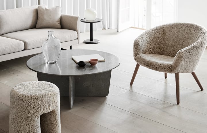 Ditzel lounge armchair sheepskin, Moonlight-walnut Fredericia Furniture