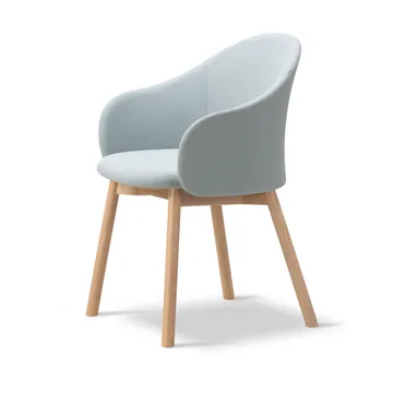 Gomo Armchair armchair wood base - Mylla 811-lacquered oak - Fredericia Furniture