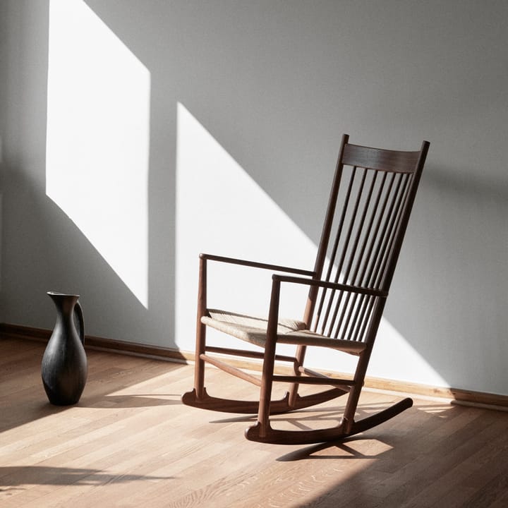 J16 rocking chair, Natural soap oiled oak Fredericia Furniture
