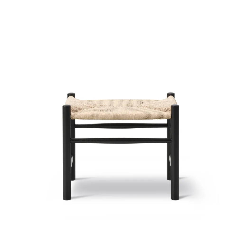 J16 stool, Natural black lacquered oak Fredericia Furniture