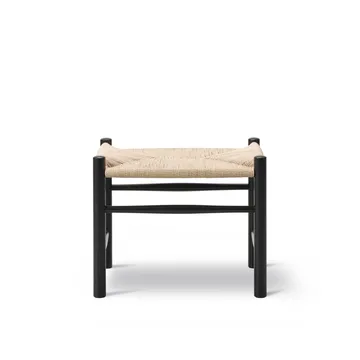 J16 stool - Natural black lacquered oak - Fredericia Furniture