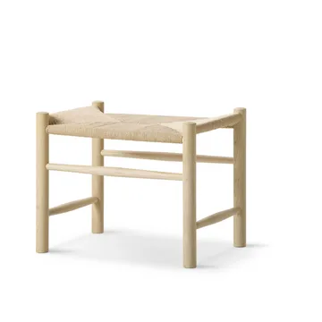 J16 stool - Natural soap oiled oak - Fredericia Furniture