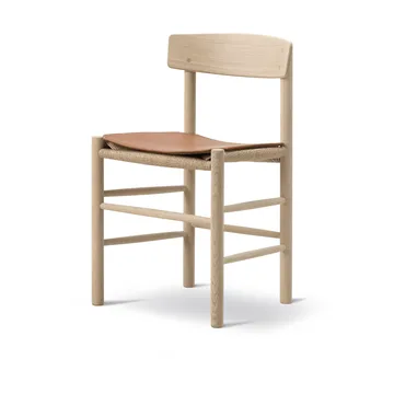 Leather seat cushion for the J39 chair - Leather Cera 905 Russet Brown - Fredericia Furniture