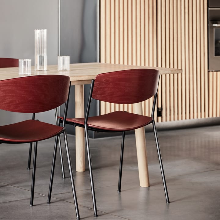 Lynderup 3080 chair, Lacquered walnut-black steel base Fredericia Furniture