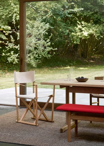 MK16 Folding Chair chair - Off white-oiled beech - Fredericia Furniture