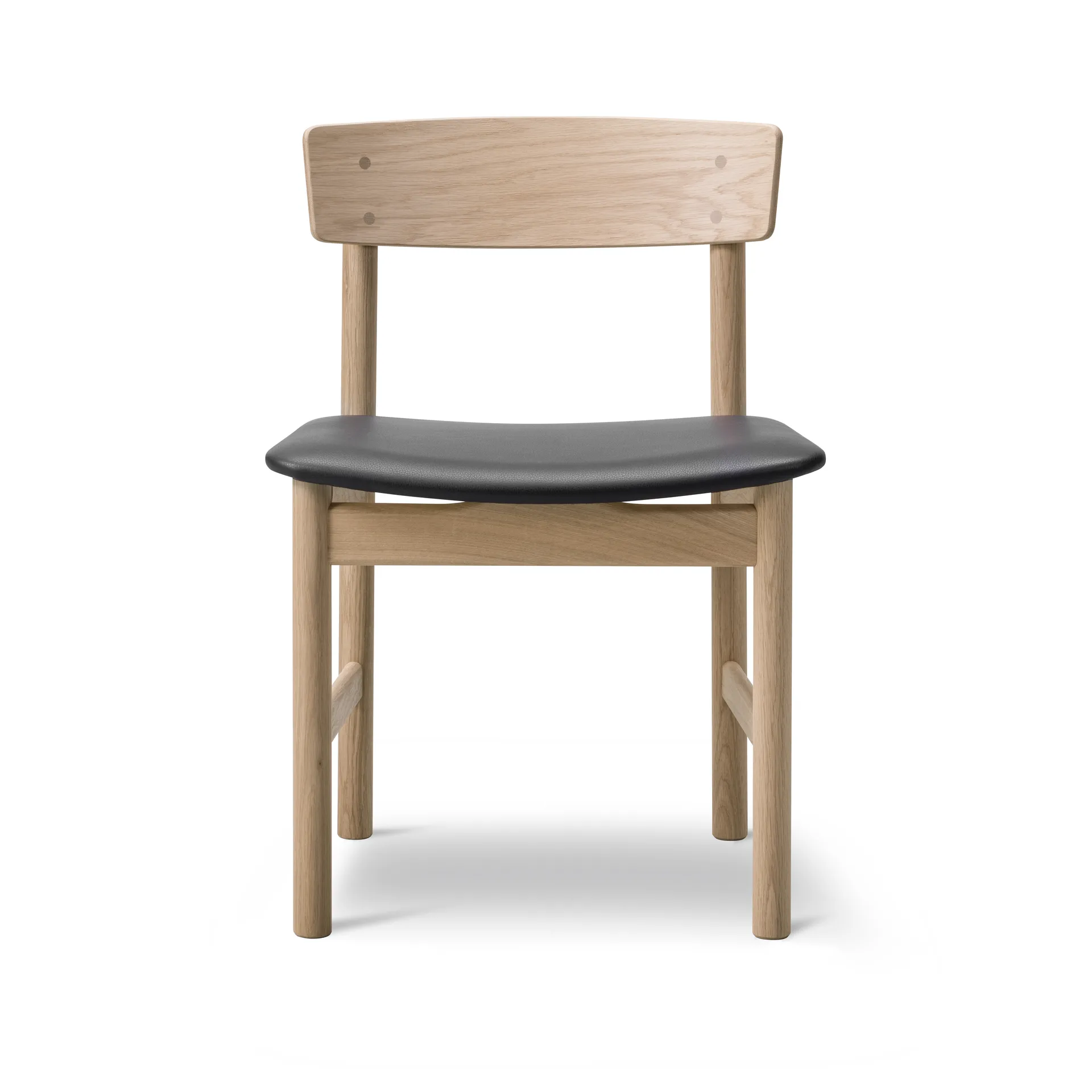 Mogensen 3236 chair, Soaped oak-black leather omni 301 Fredericia Furniture