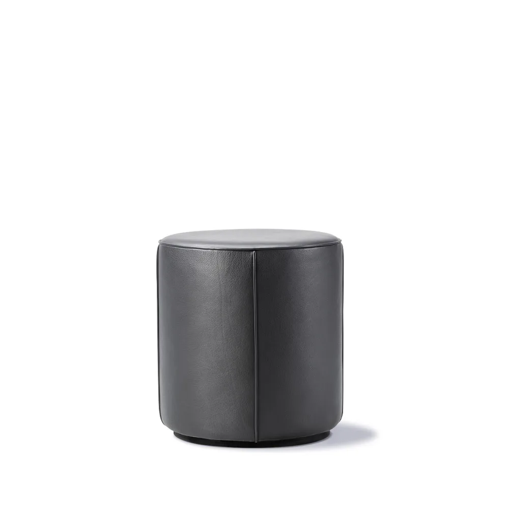 Mono seat pouf, Leather omni 301 black-Ø39 cm Fredericia Furniture