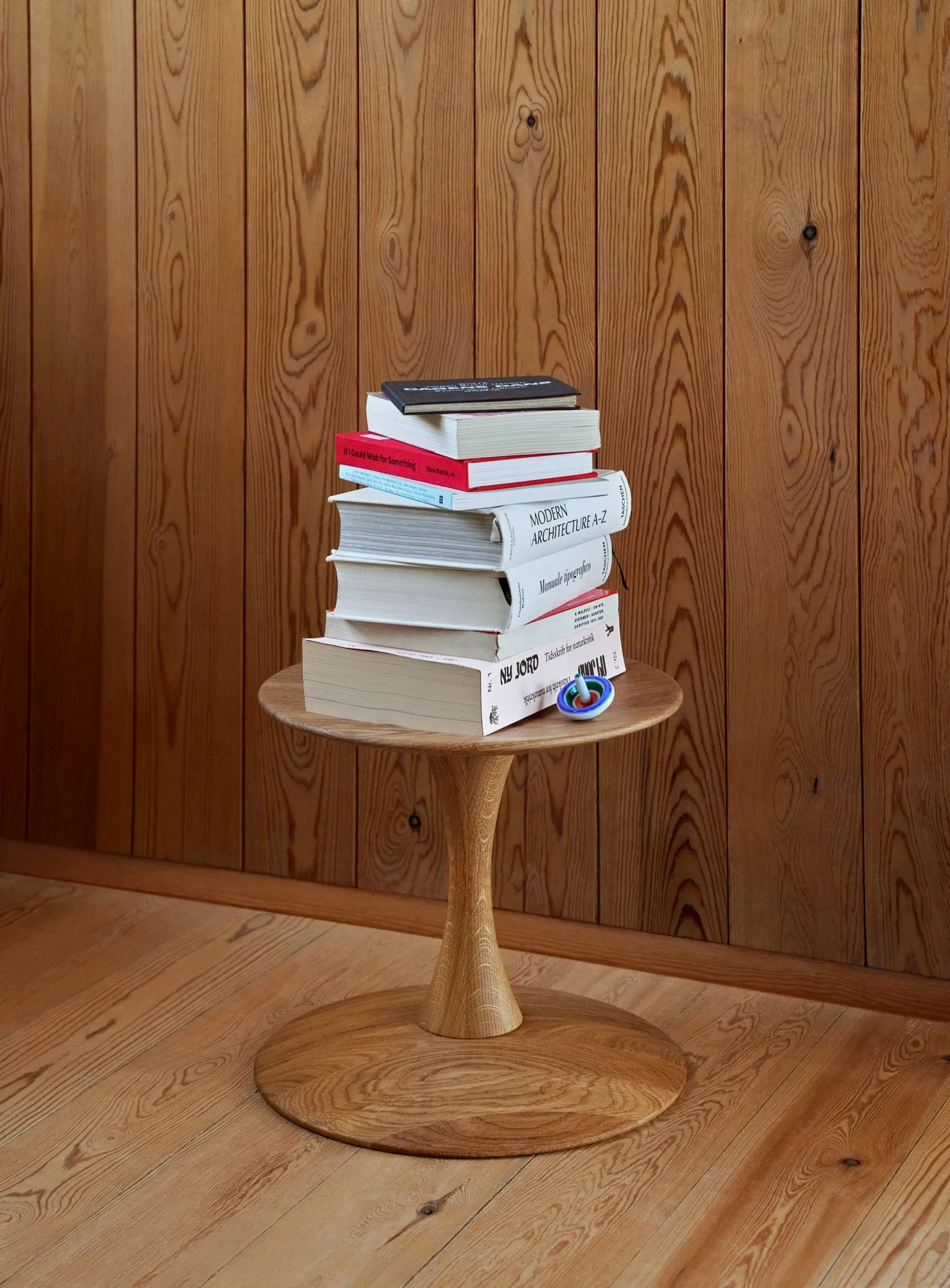ND102 Trisse stool, Smoked oiled oak, Ø32x28 cm Fredericia Furniture