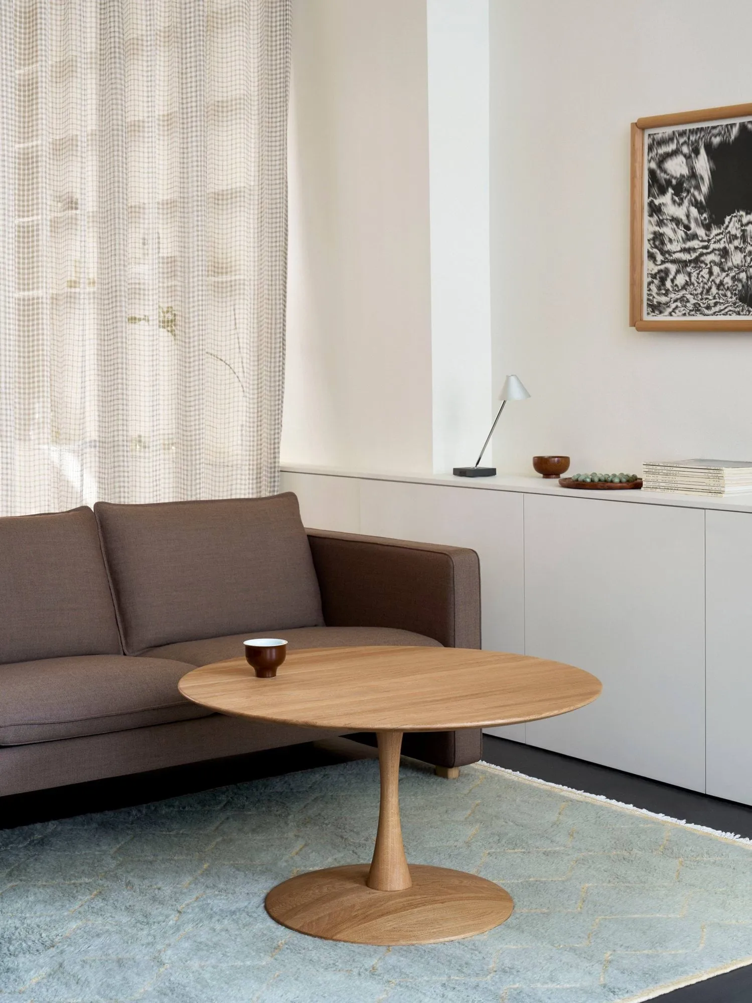ND104 Trisse coffee table, Oiled oak, Ø75x48 cm Fredericia Furniture
