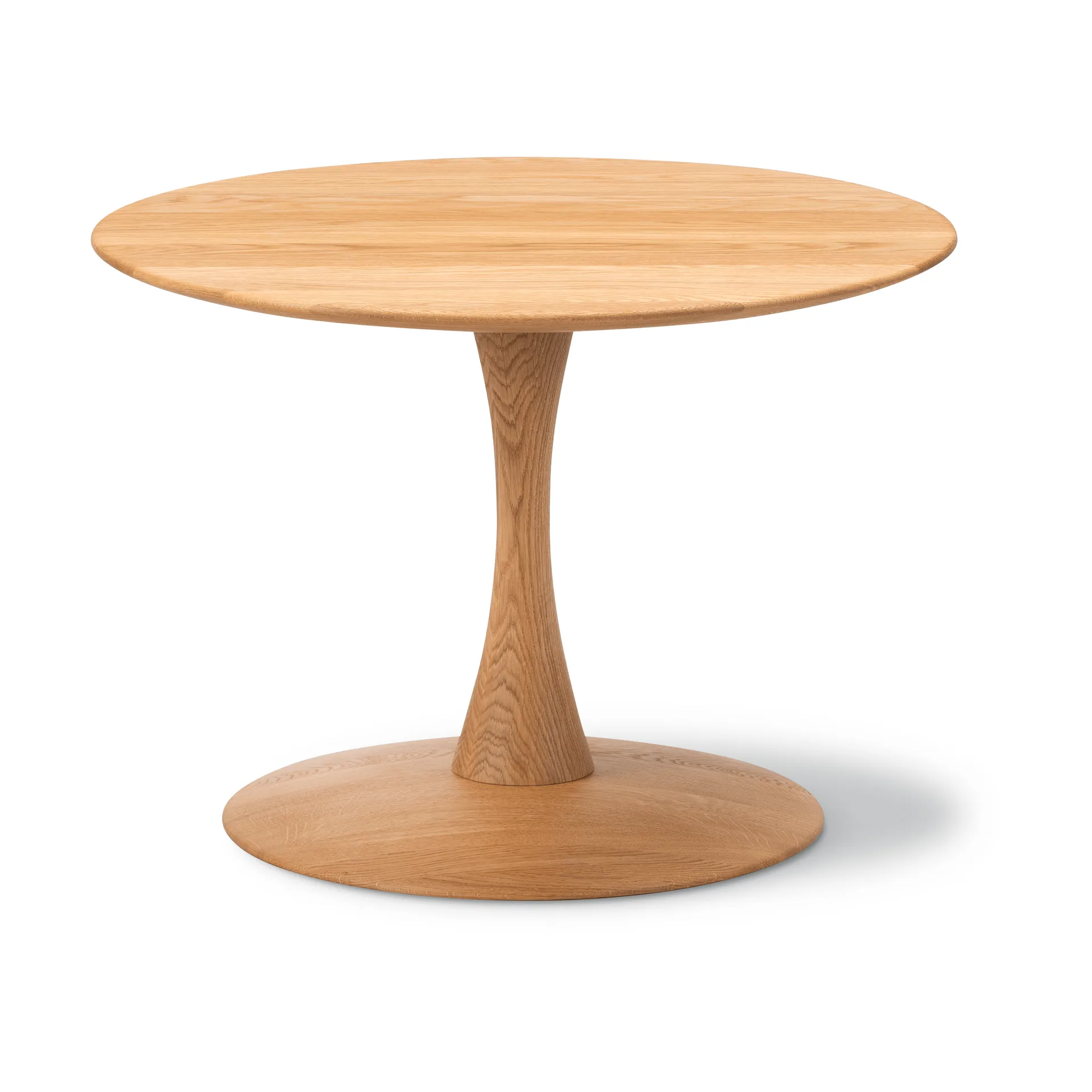 ND112 Trisse coffee table, Oiled oak, Ø75x48 cm Fredericia Furniture