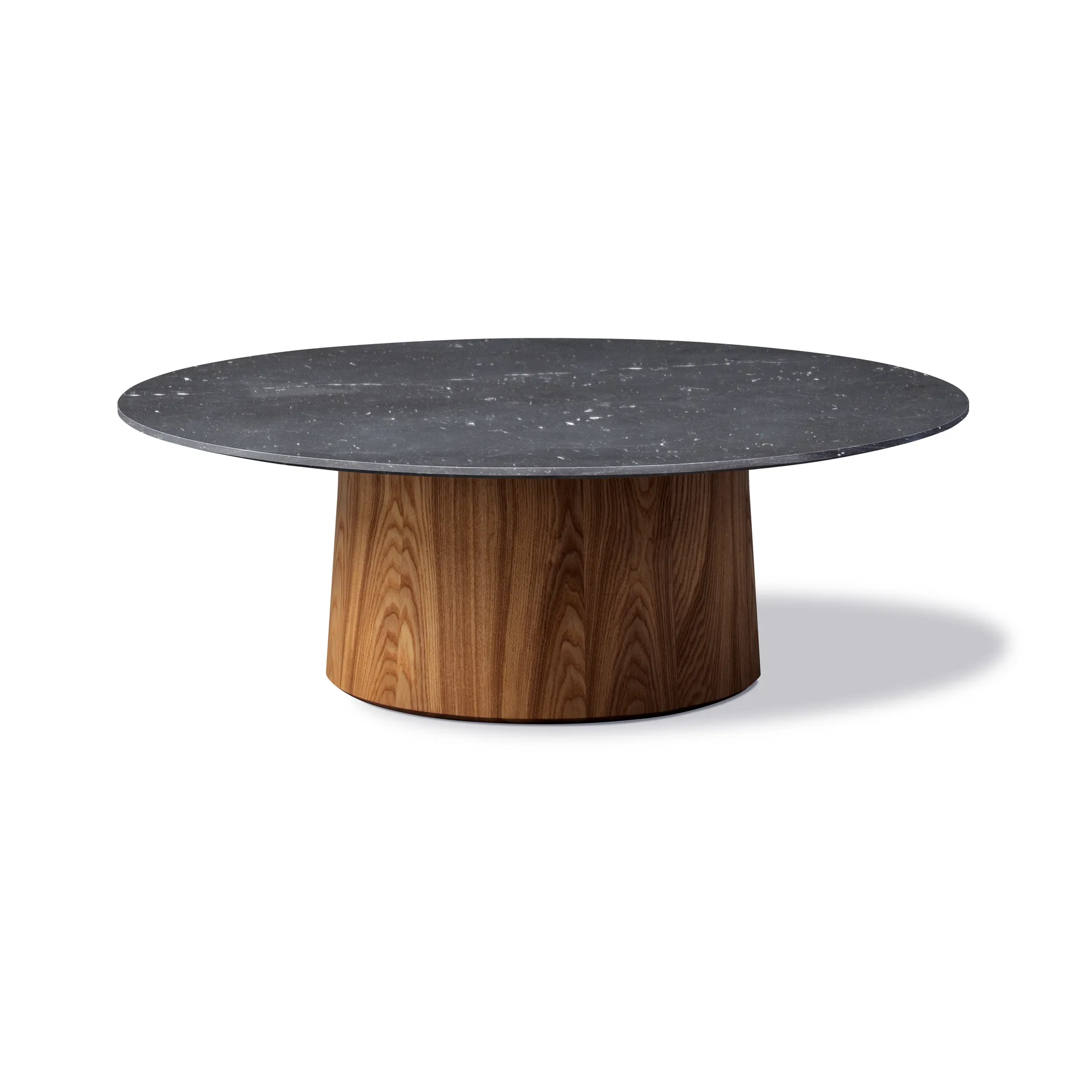 Niveau coffee table Ø110cm, Black Marquina-ash brown stained Fredericia Furniture