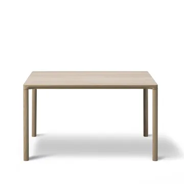 Piloti 6720 coffee table - Lacquered oak - height 41 cm - Fredericia Furniture