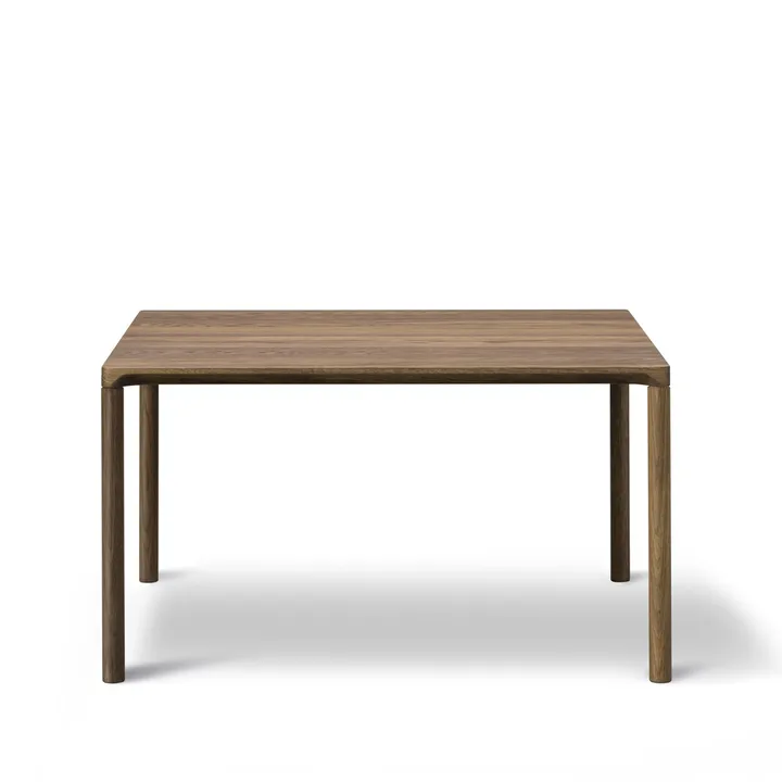 Piloti 6720 coffee table - Smoked oak-height 35 cm - Fredericia Furniture