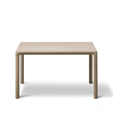 Piloti 6725 side table - Lacquered oak-height 35 cm - Fredericia Furniture