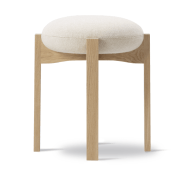Pioneer low stool - Hallingdal 200-lacquered oak - Fredericia Furniture