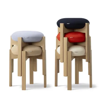 Pioneer low stool - Vidar 0106-lacquered oak - Fredericia Furniture