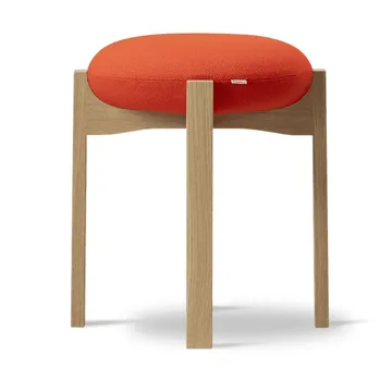 Pioneer low stool - Vidar 542-lacquered oak - Fredericia Furniture