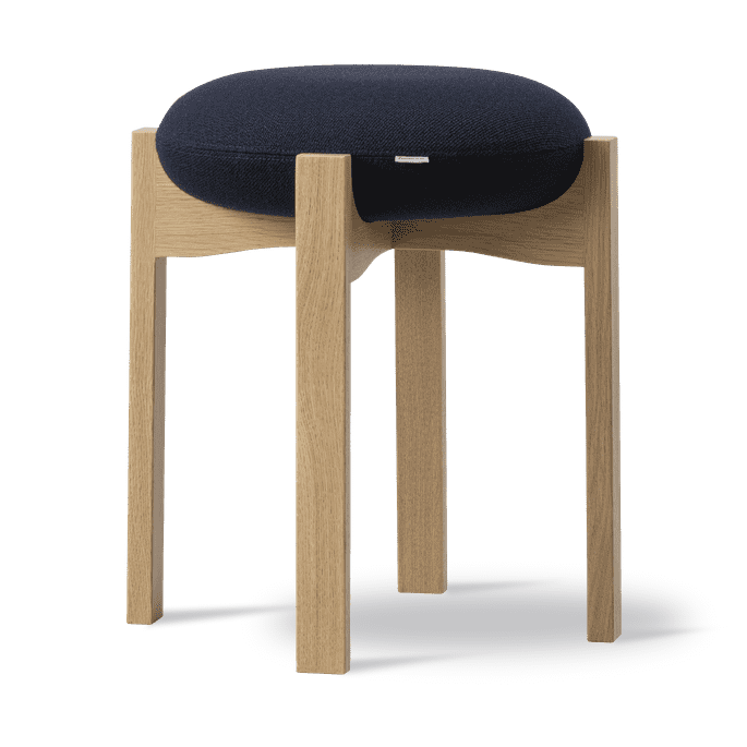 Fredericia Furniture Pioneer low stool | Scandinavian Design | Stools | Blue