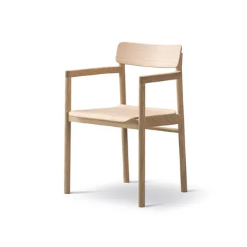 Post 3445 armchair - Lacquered oak - Fredericia Furniture