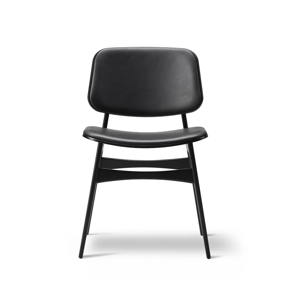 Søborg 3062 wood base chair fully upholstered, leather omni 301 black, black lacquered oak legs Fredericia Furniture