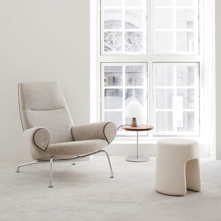 Sequoia ottoman, Sheepskin moonlight Fredericia Furniture
