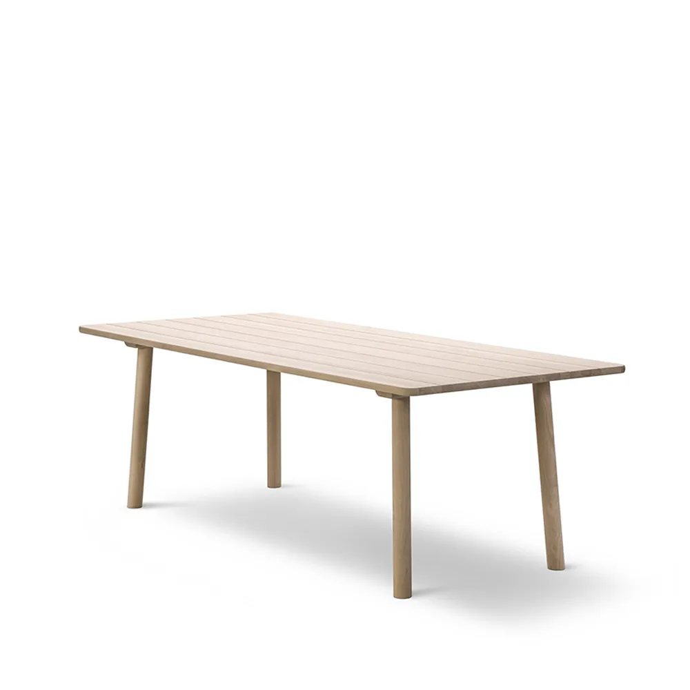Taro 6106 dining table, Soaped oak, 220x93.5cm Fredericia Furniture
