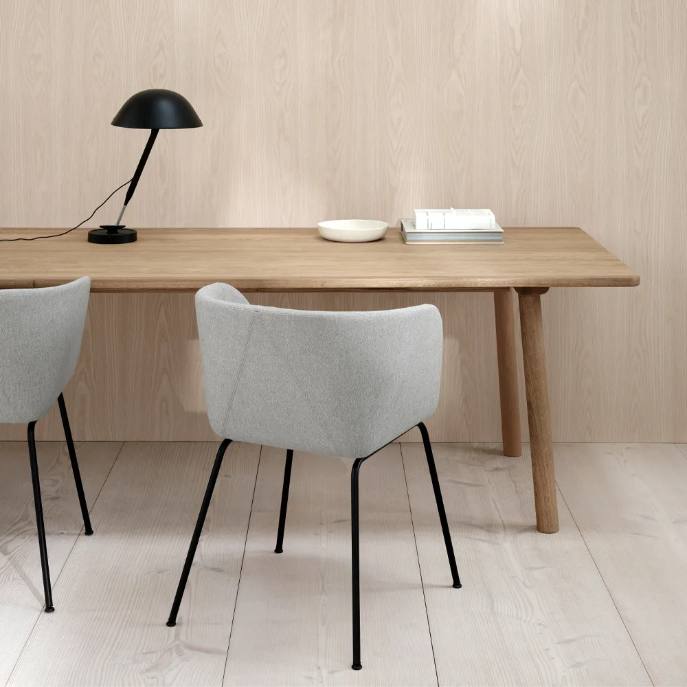 Taro 6106 dining table, Soaped oak, 220x93.5cm Fredericia Furniture