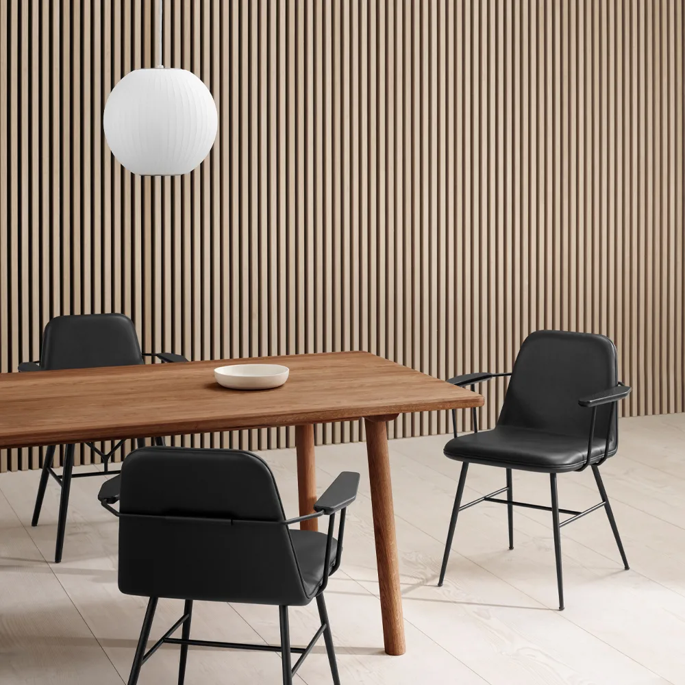 Taro 6106 dining table from Fredericia Furniture - NordicNest.com