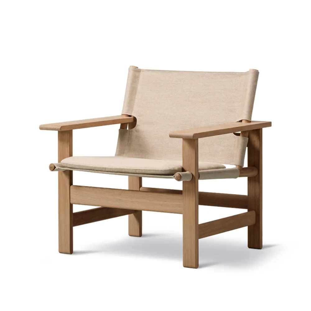 The Canvas Chair armchair, Canvas natural-light oiled oak frame, incl. canvas cushion Fredericia Furniture