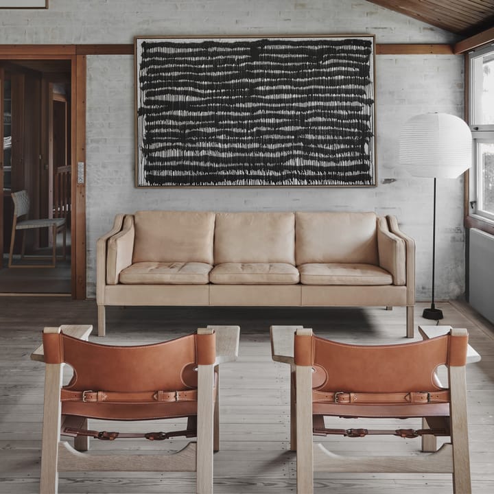 The Spanish armchair, Leather cognac-oiled oak Fredericia Furniture