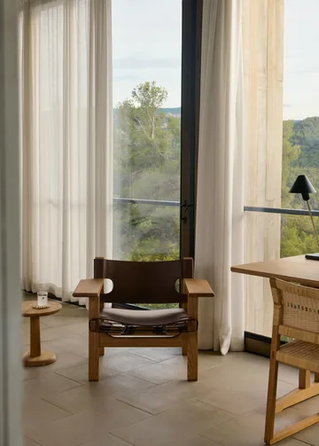 The Spanish armchair - Leather dark brown-oiled oak - Fredericia Furniture