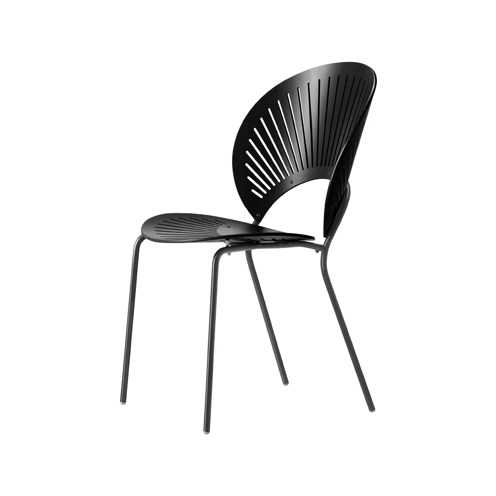 Trinidad 3398 chair, Black-stained ash legs black Fredericia Furniture