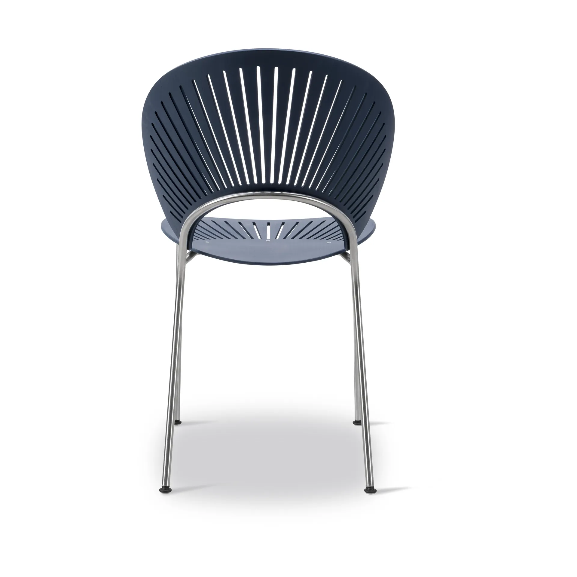 Trinidad 3398 chair, Nordic blue-chrome Fredericia Furniture