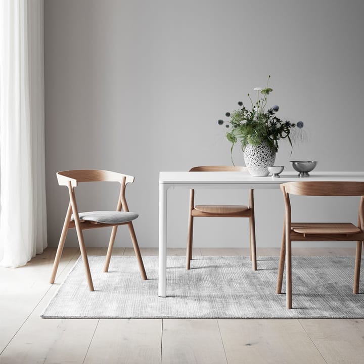 Yksi 3340 chair, Black lacquered oak Fredericia Furniture