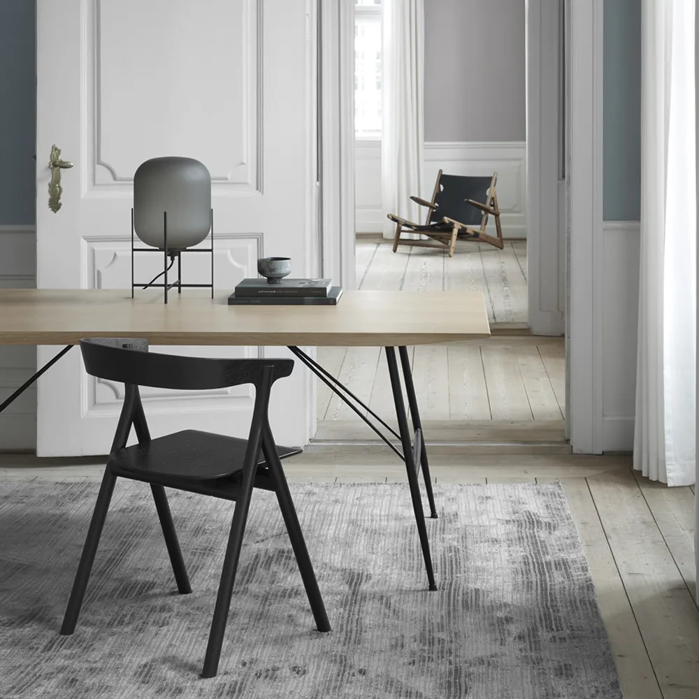 Yksi 3340 chair, Lacquered oak Fredericia Furniture