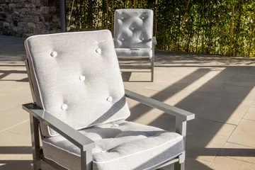 05 armchair - Grey - Fri Form