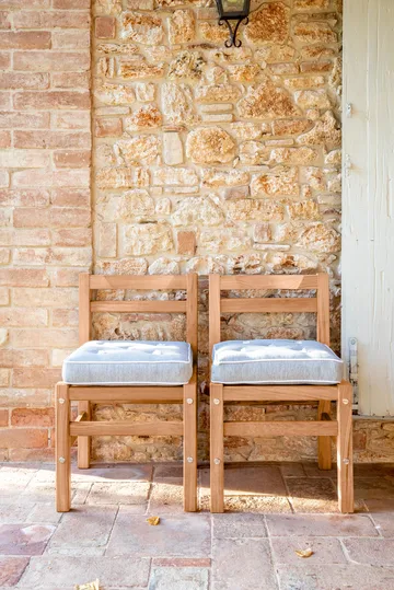 06 chair - Redwood - Fri Form