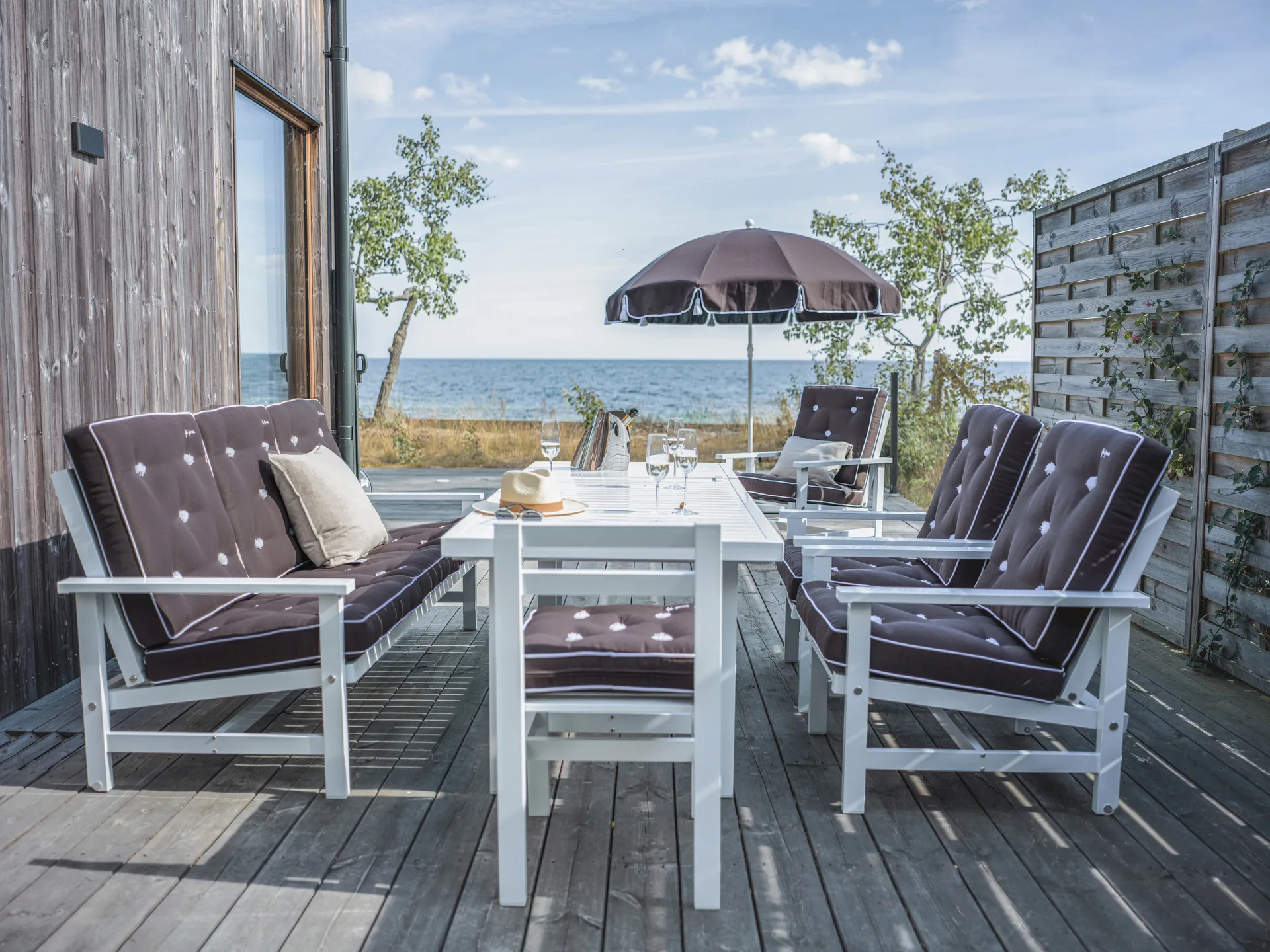 09 sofa, White, 3 seater Fri Form