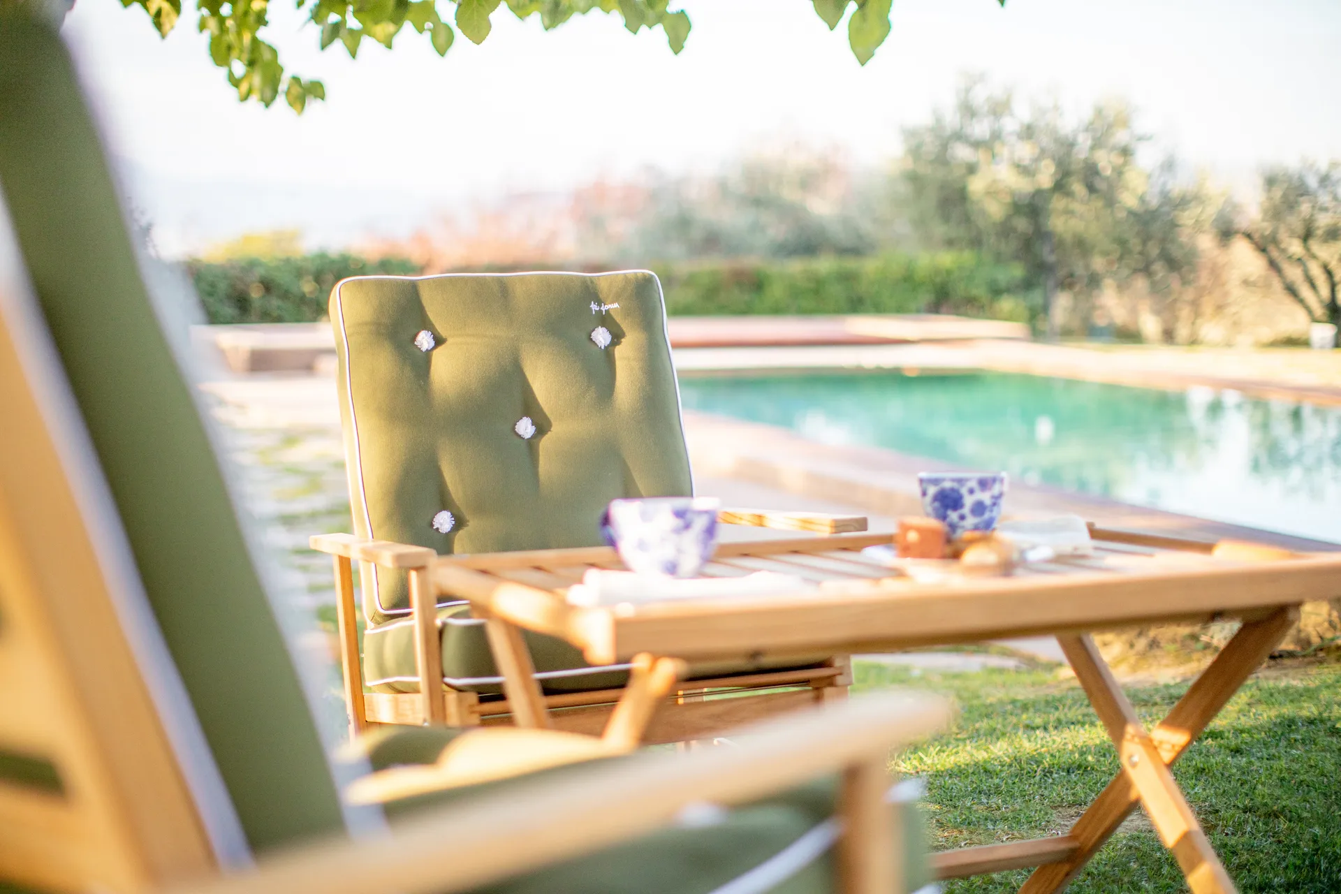 60 tray table, Teak, 59x94 cm Fri Form