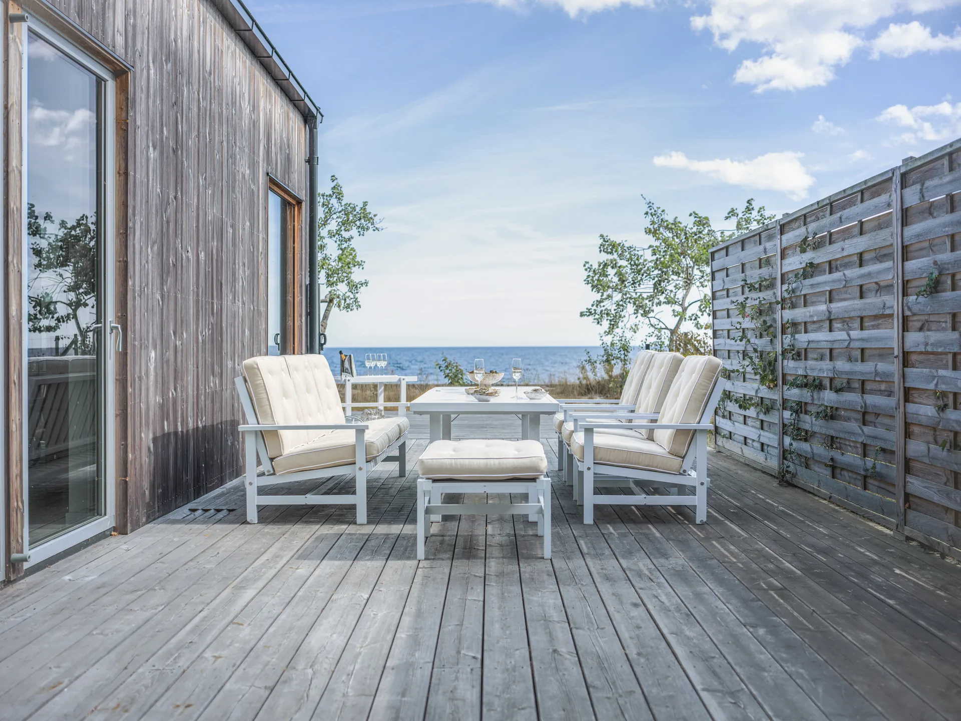 62 table, White, 142x80x72 cm Fri Form