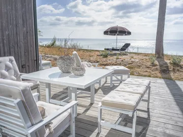 65 table - White, 124x133x66 cm - Fri Form