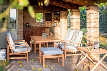 92 ottoman - Redwood - Fri Form