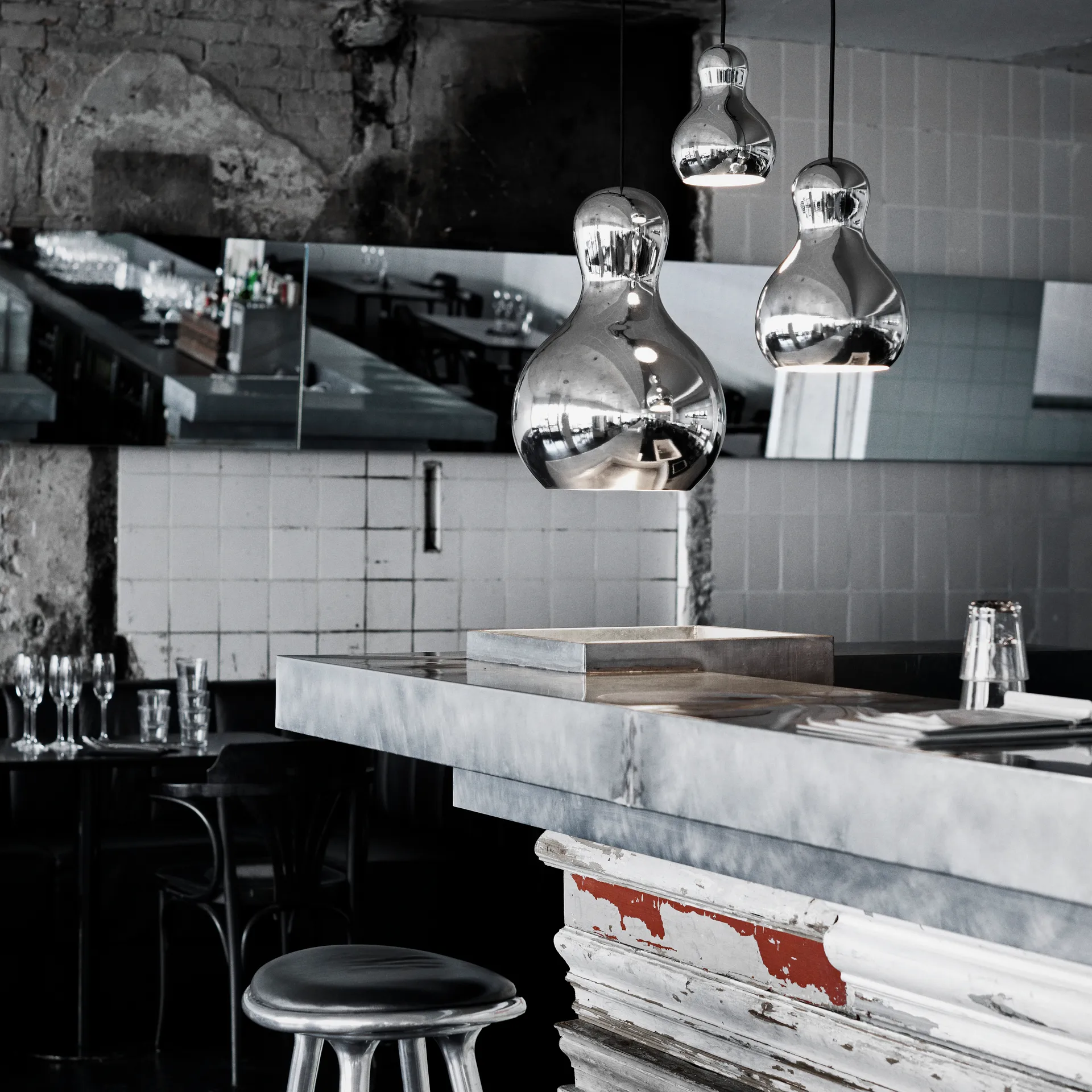 Calabash P3 pendant lamp, Silver Fritz Hansen