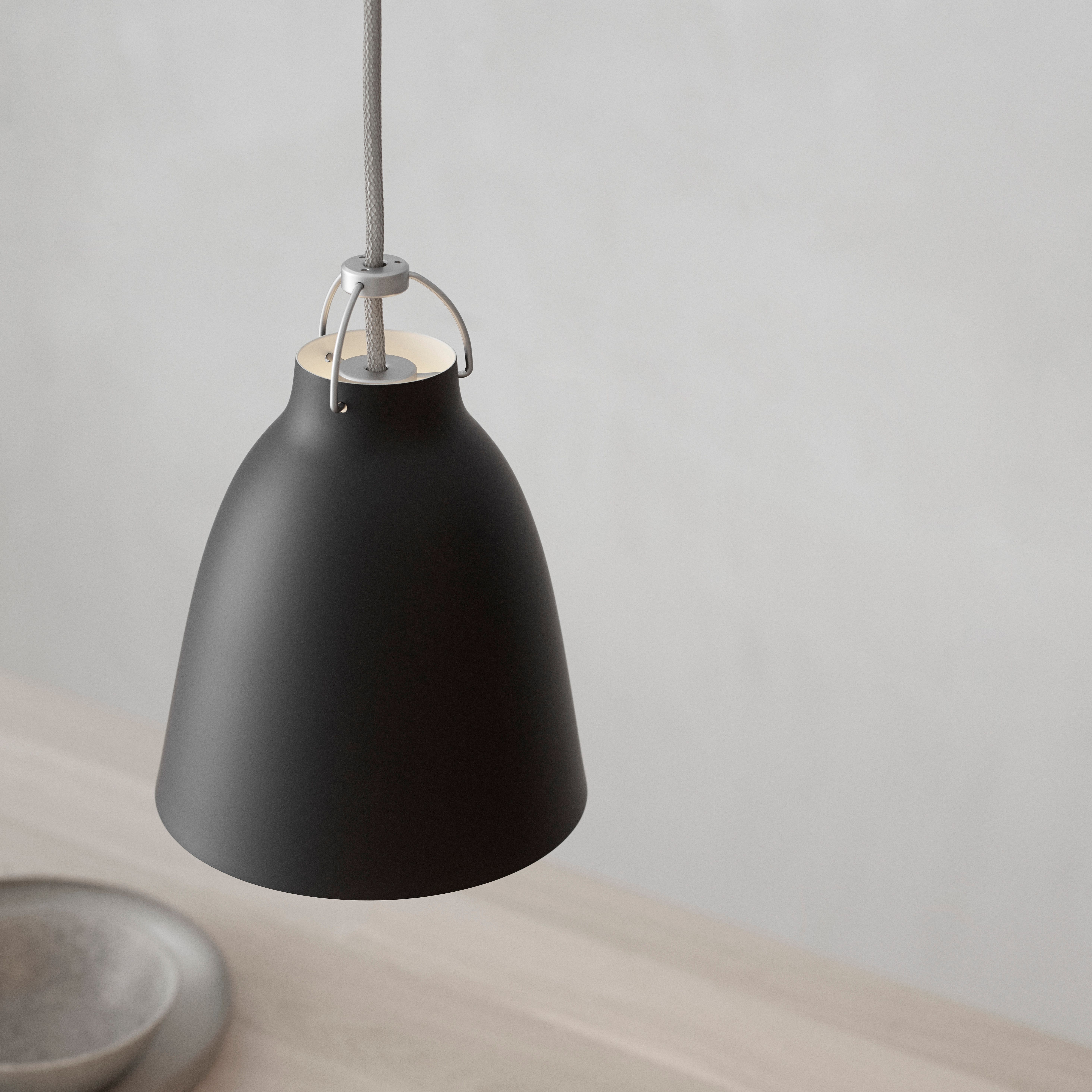 CARAVAGGIO MATT P1 ダークシエナ Fritz Hansen Caravaggio - Pendant Light - Manz | W. Atelier