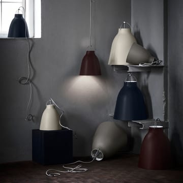 Caravaggio P2 pendant lamp matte - Dark sienna - Fritz Hansen
