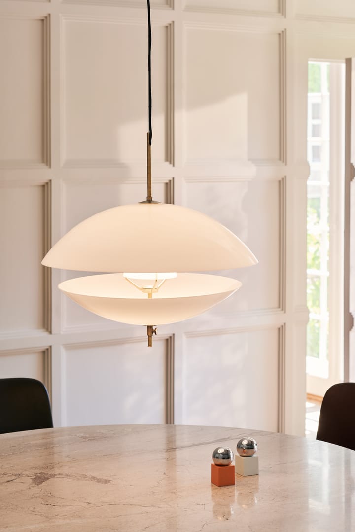 Clam pendant lamp - Ø44 cm - Fritz Hansen