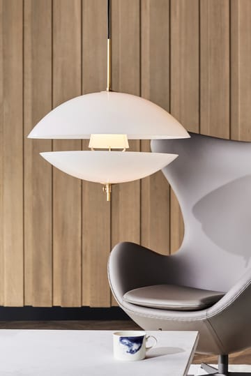 Clam pendant lamp - Ø44 cm - Fritz Hansen