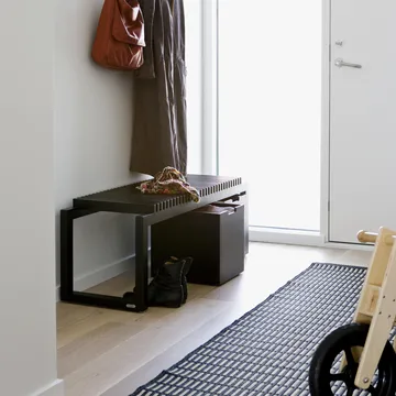 Cutter bench 121 cm - Black lacquered oak - Fritz Hansen